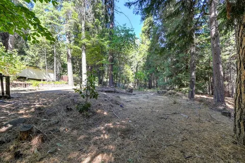 $459,999 | 4969 Cedar Drive, Camino, CA 95709