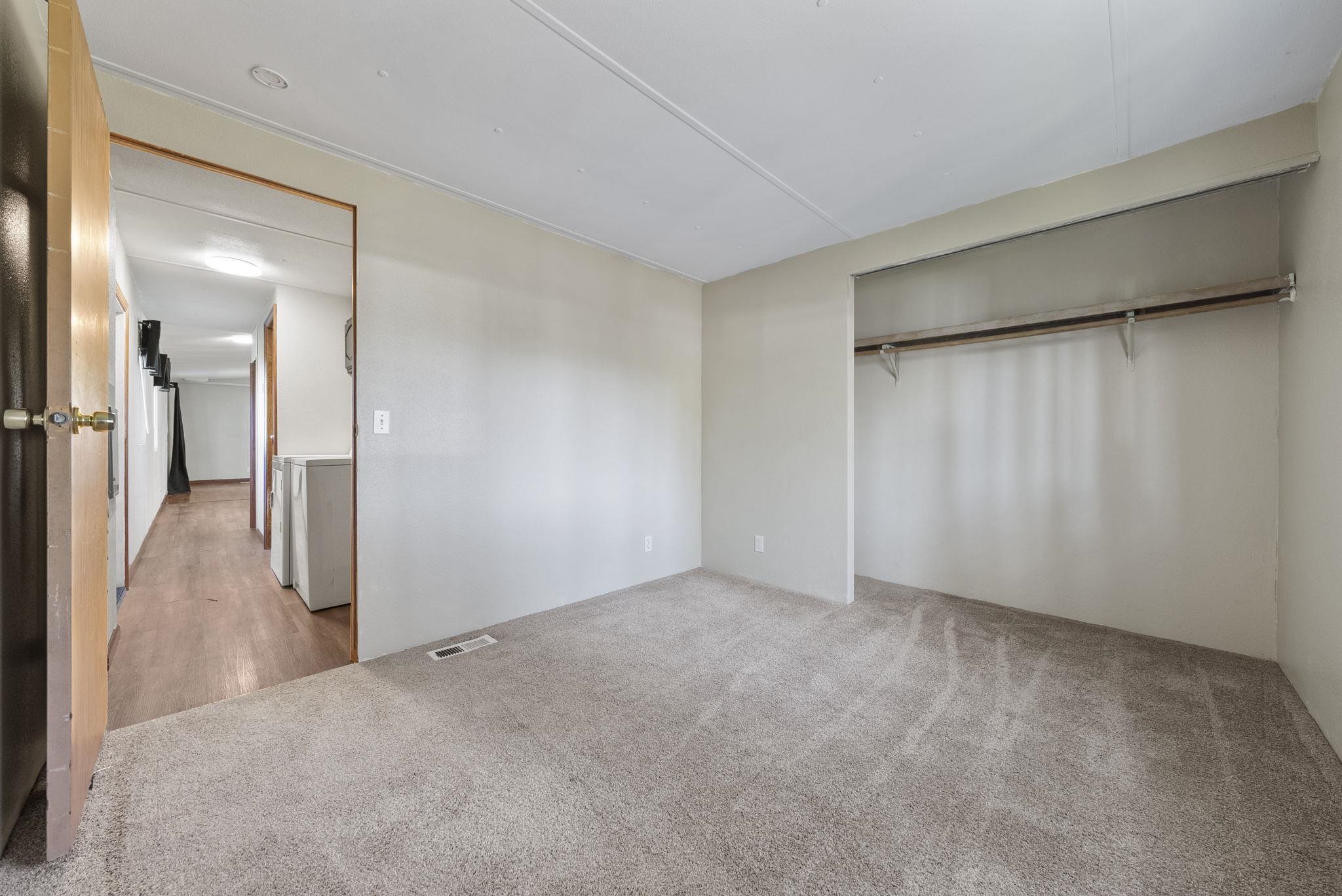 3928 East Lane Park Road, Unit 14 Mead, WA 99021 - Photo 12 of 23 Gallery Image 12