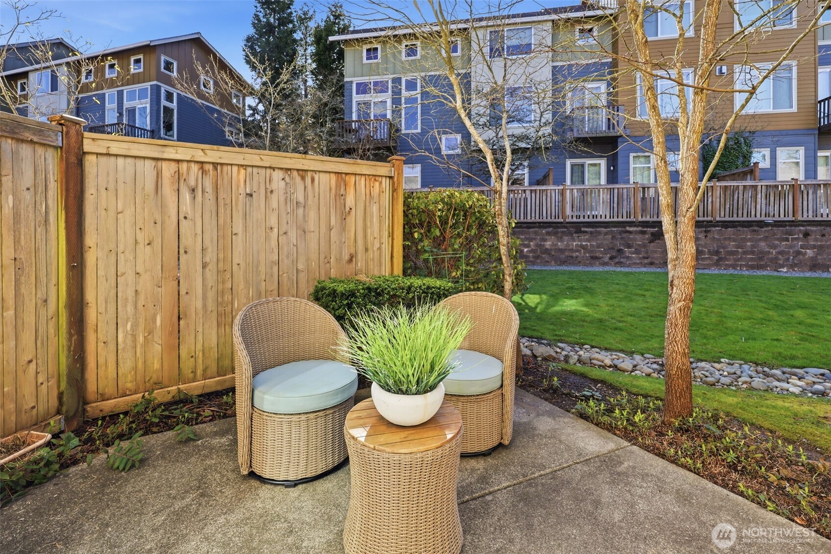 129 Cougar Ridge Road Northwest, Unit 1404 Issaquah, WA 98027 - Photo 21 of 27 Gallery Image 21