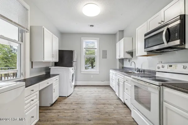 $430,000 | 723 South 6th Street, Unit 1/2, Wilmington, NC 28401