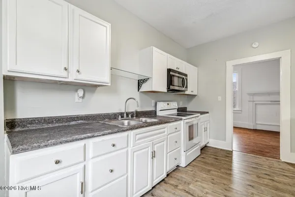 $430,000 | 723 South 6th Street, Unit 1/2, Wilmington, NC 28401