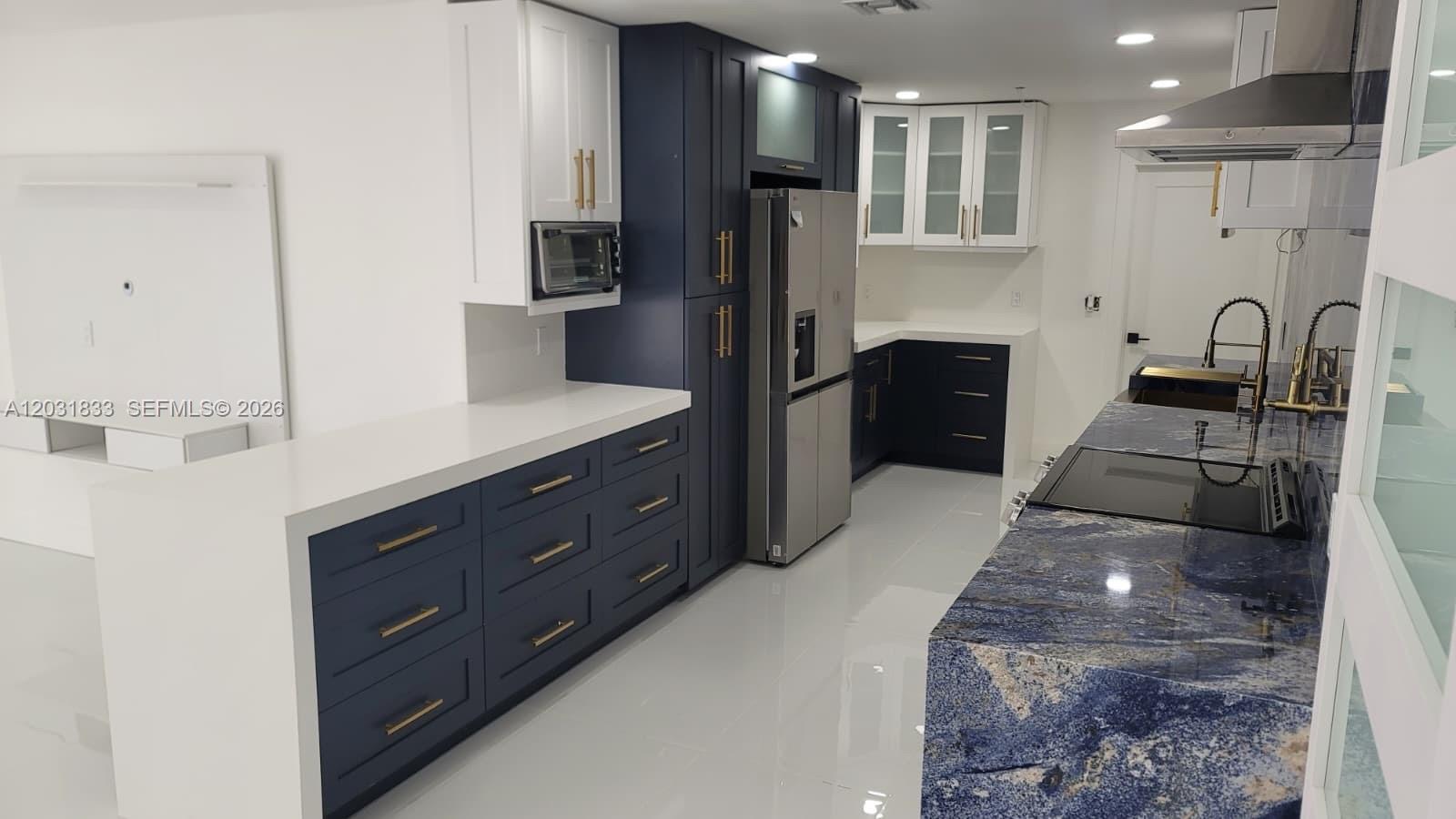 9745 Southwest 15th Street Miami, FL 33174 - Photo 4 of 11