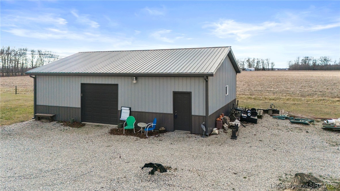 5000 West Linda Lane Hanover, IN 47243 - Photo 4 of 8