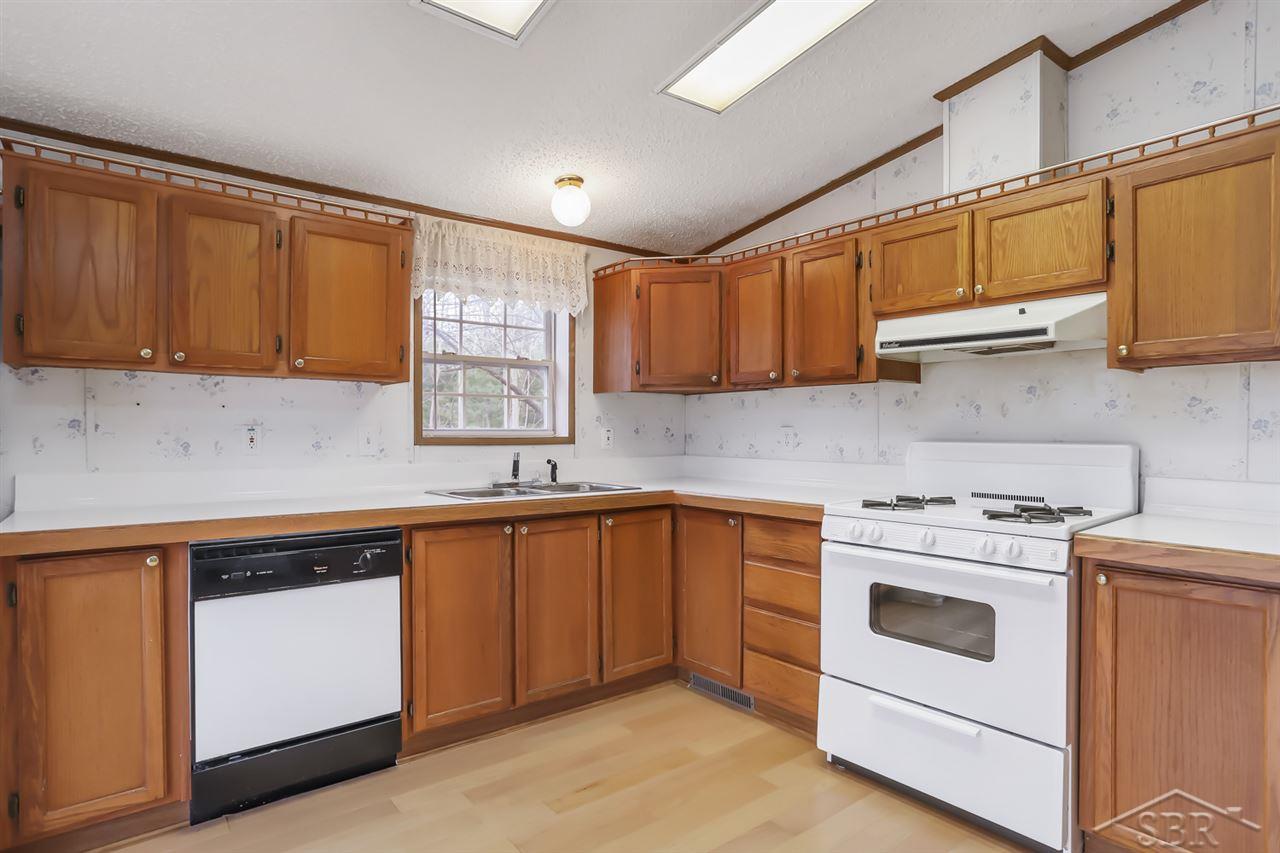5685 South Graham Road St. Charles, MI 48655 - Photo 5 of 41 50006728-4.JPG