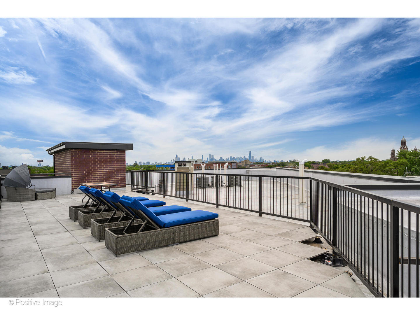3101 North Ridgeway Avenue, Unit 3E Chicago, IL 60618 - Photo 22 of 25 Gallery Image 22