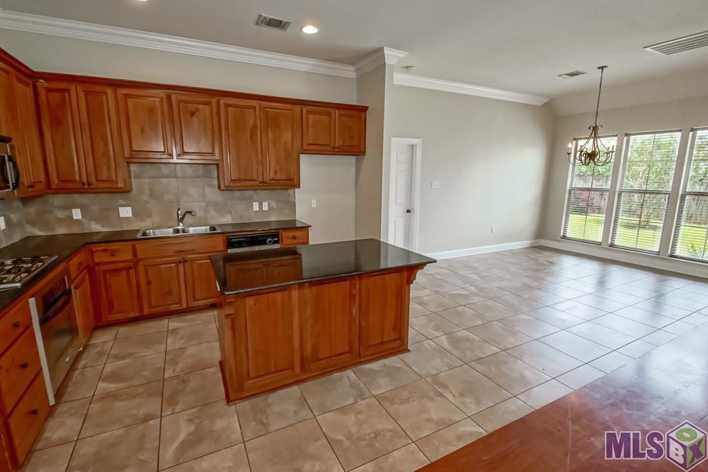 722 Ross's Turn Baton Rouge, LA 70810 - Photo 4 of 20 Gallery Image 4