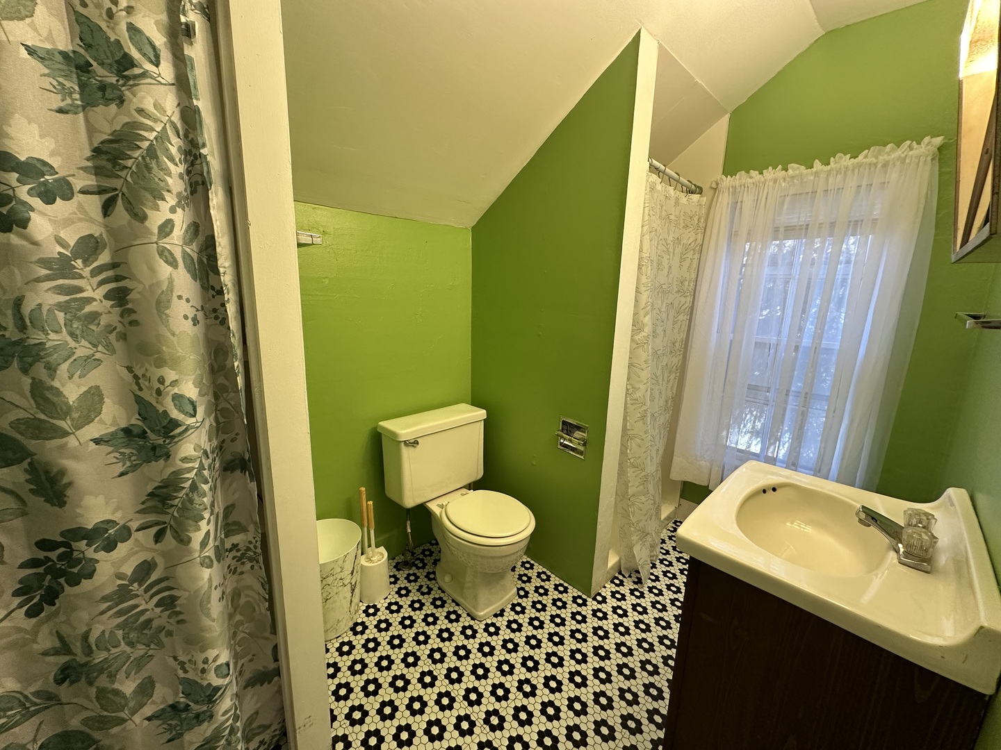 624 West Lincolnway Road Morrison, IL 61270 - Photo 20 of 26 a bathroom with a sink toilet and shower