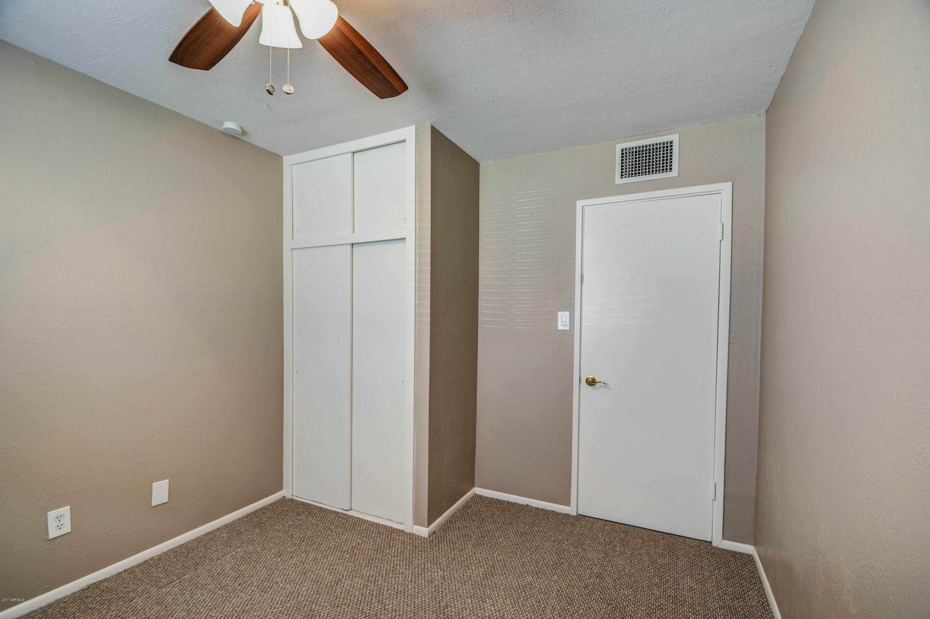 3125 West Rovey Avenue Phoenix, AZ 85017 - Photo 32 of 39 32