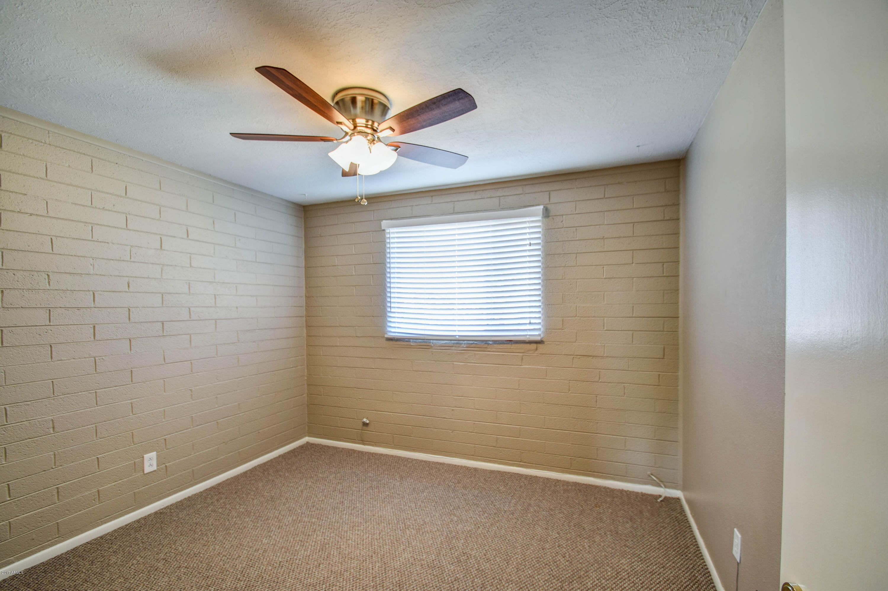 3125 West Rovey Avenue Phoenix, AZ 85017 - Photo 33 of 39 33