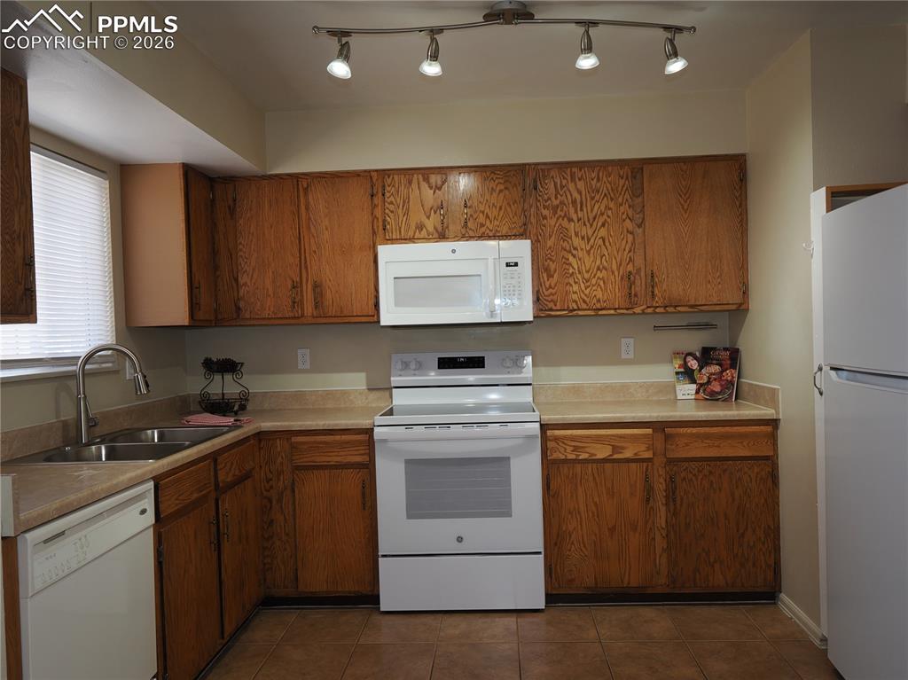 6870 Chippewa Road Colorado Springs, CO 80915 - Photo 9 of 30