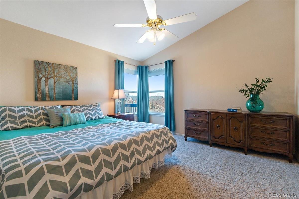 9727 Burberry Way Highlands Ranch, CO 80129 - Photo 8 of 23 Gallery Image 8