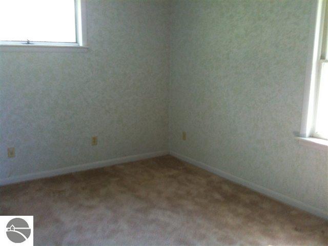 3134 North Three Mile Road Traverse City, MI 49686 - Photo 8 of 9 1706672-7.JPG