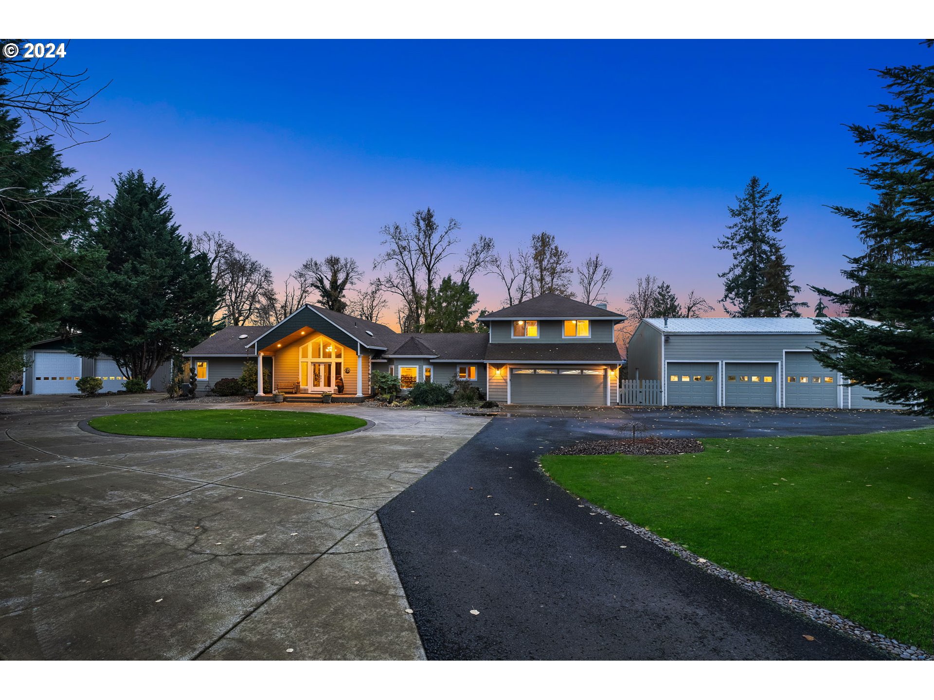 7401 Northeast Dog Ridge Road Newberg, OR 97132 - Photo 1 of 48