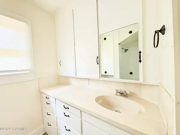 $1,625 | 1110 West Congress Street, Lafayette, LA 70501