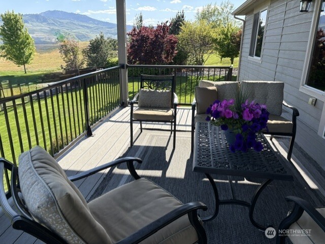 4062 Knowles Road Wenatchee, WA 98801 - Photo 16 of 20
