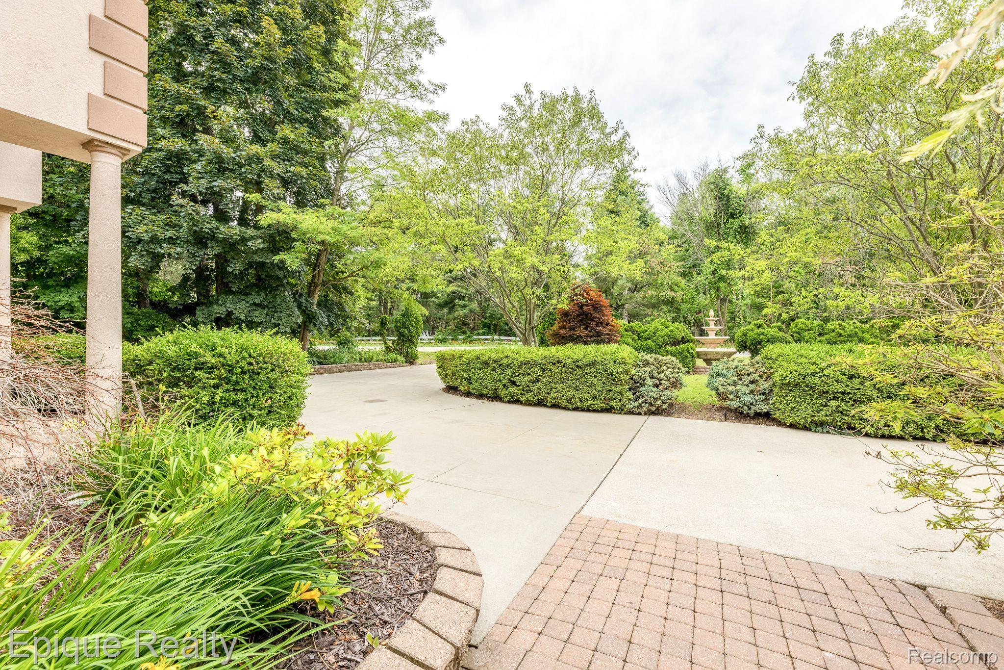 7200 Galbraith Line Road Lexington, MI 48450 - Photo 51 of 75 Gallery Image 51