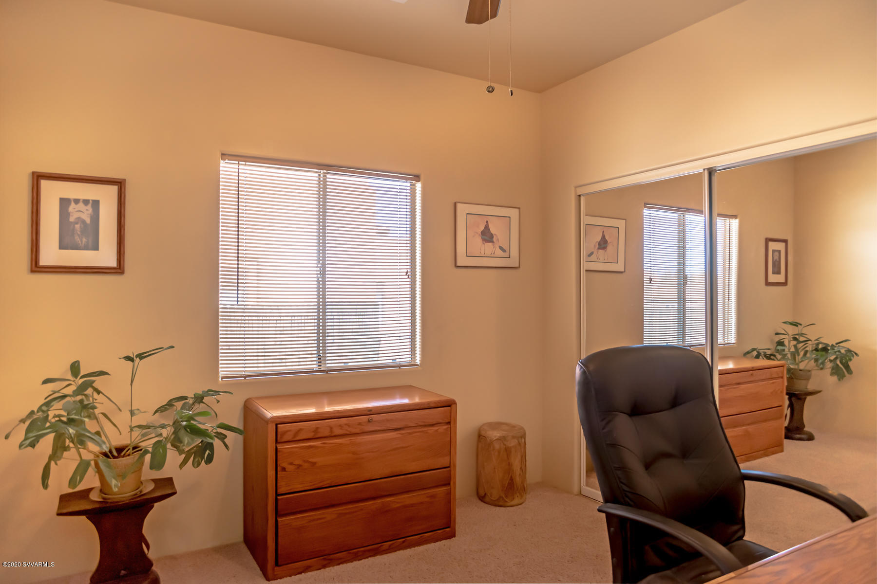 5600 North Laura Lane Rimrock, AZ 86335 - Photo 21 of 39 Second Bedroom