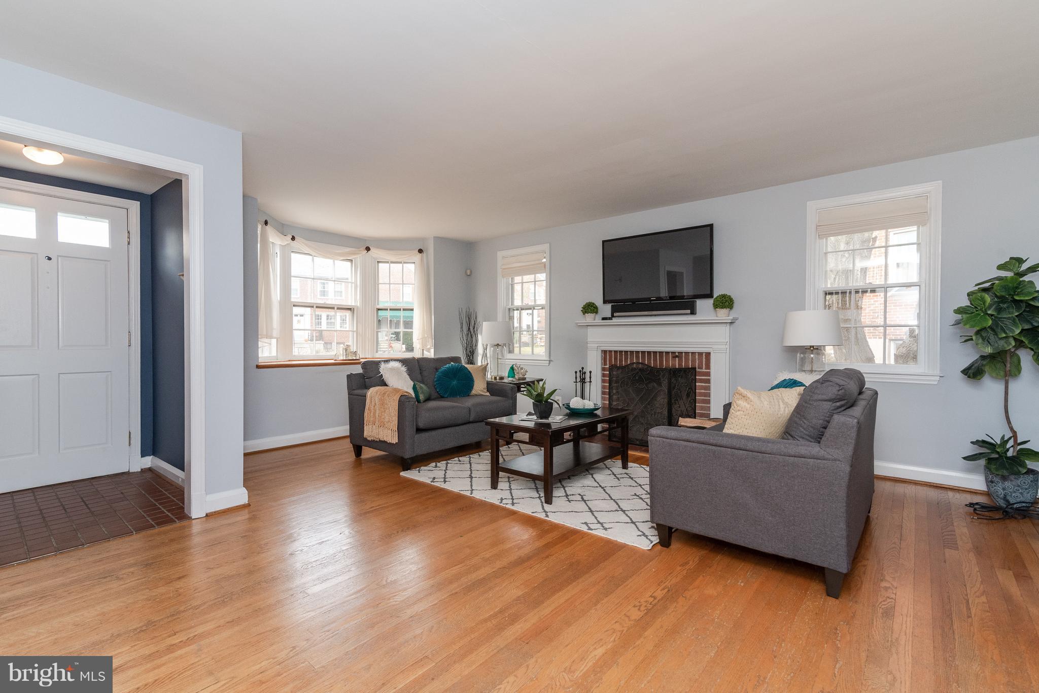 411 Lambeth Road Baltimore, MD 21228 - Photo 2 of 26 Gorgeous bay windows on main level