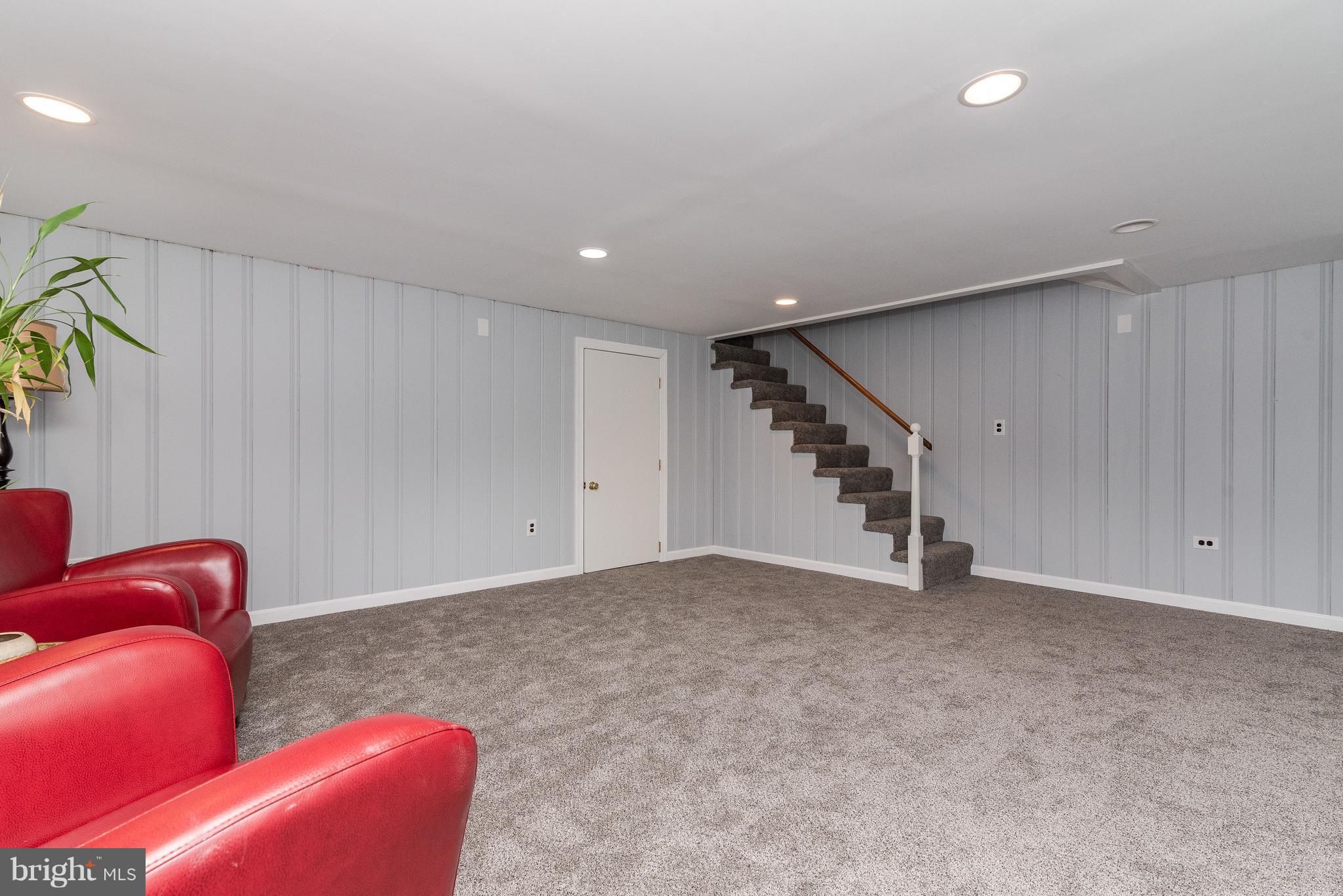 411 Lambeth Road Baltimore, MD 21228 - Photo 21 of 26 Recessed lighting