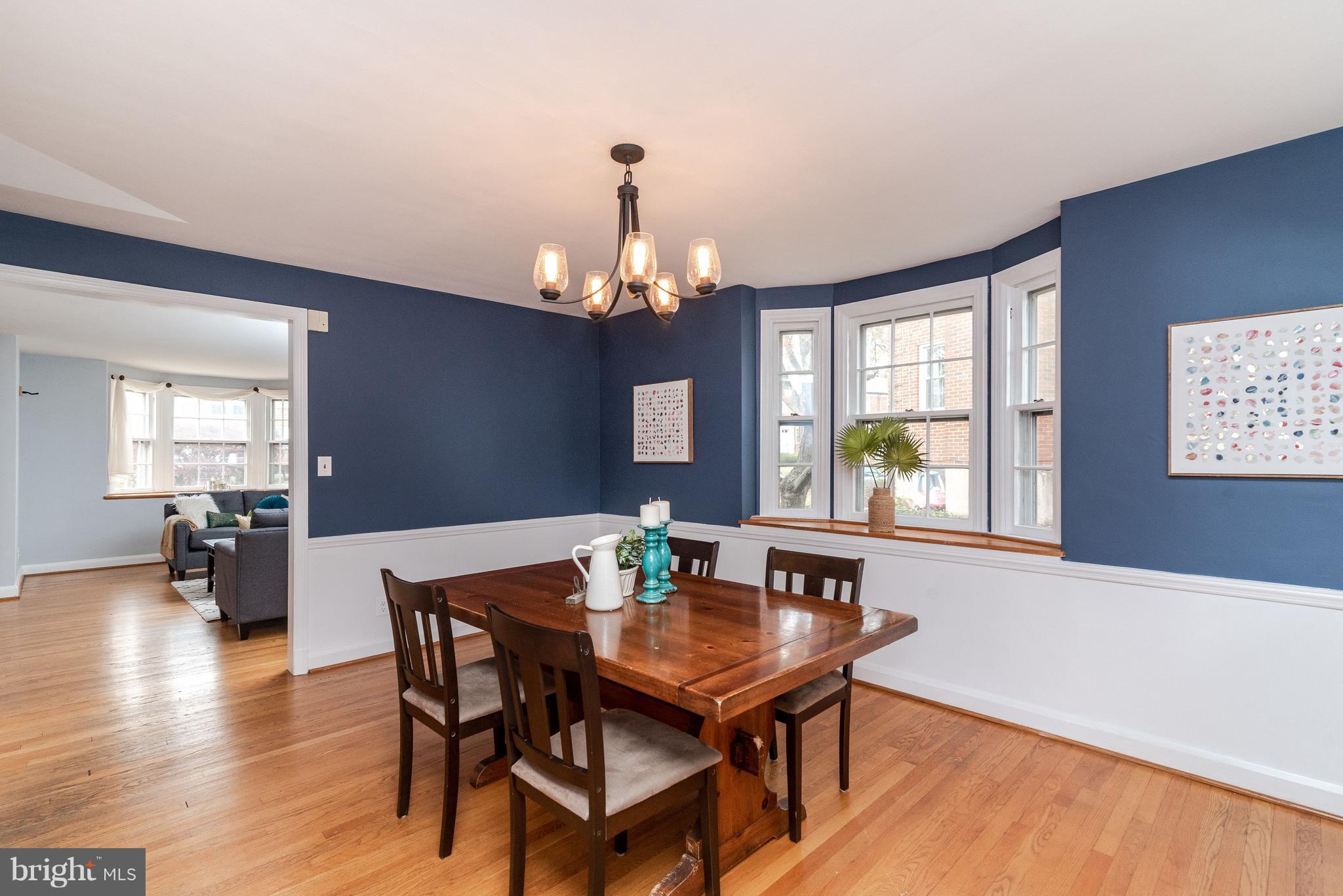 411 Lambeth Road Baltimore, MD 21228 - Photo 6 of 26 Plenty of space to entertain!