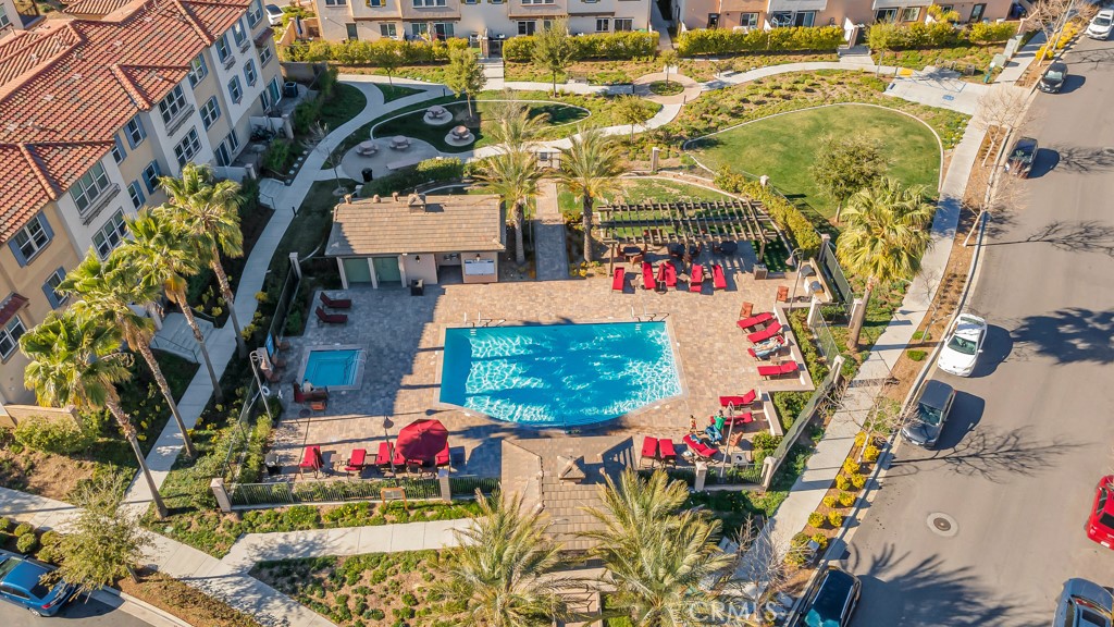 22104 Barrington Way Saugus, CA 91350 - Photo 24 of 31