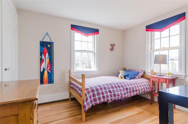 61 Whittier Road Needham, MA 02492 - Photo 9 of 14 Gallery Image 9