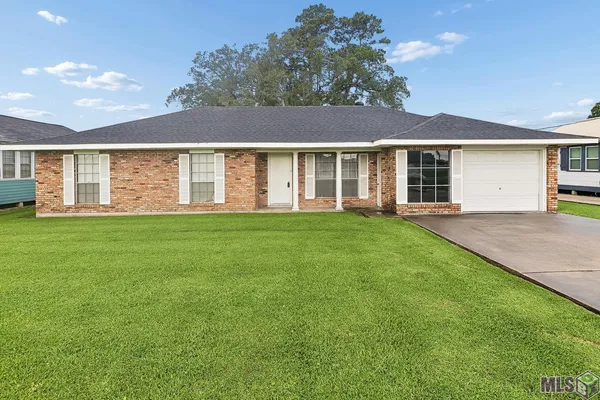 $170,000 | 647 North Airline Avenue, Gramercy, LA 70052
