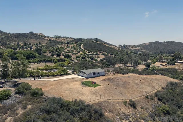$929,000 | 4027 Sumac Summit, Fallbrook, CA 92028