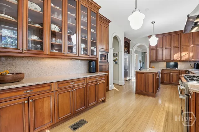 $1,795,000 | 103 East 51st Street, Savannah, GA 31405