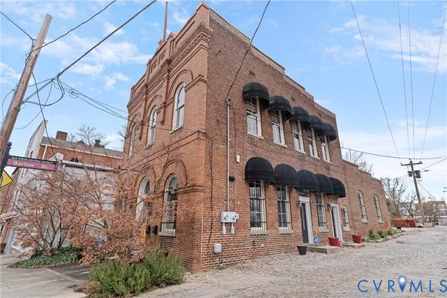 $410,000 | 124 West Bank Street, Petersburg, VA 23803