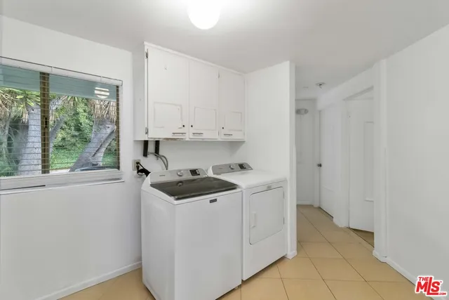 $1,410,000 | 975 Valley Vista Drive, Camarillo, CA 93010