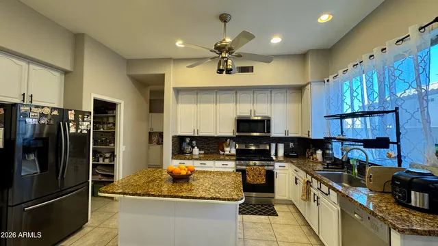 $3,990 | 571 West Locust Dr., Chandler, AZ 85248