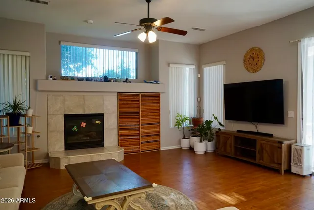 $3,990 | 571 West Locust Dr., Chandler, AZ 85248