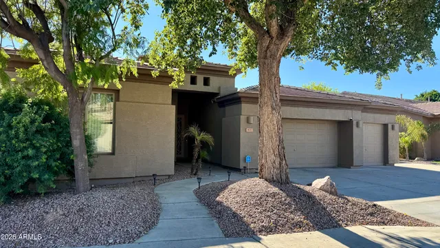 $3,990 | 571 West Locust Dr., Chandler, AZ 85248
