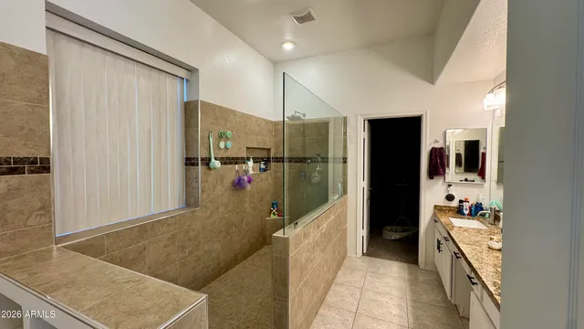 $3,990 | 571 West Locust Dr., Chandler, AZ 85248