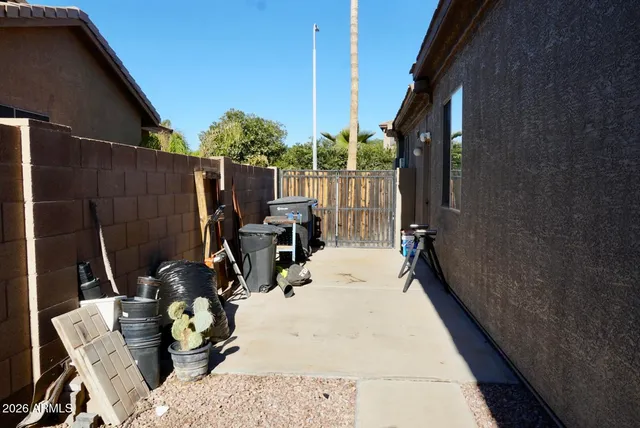 $3,990 | 571 West Locust Dr., Chandler, AZ 85248