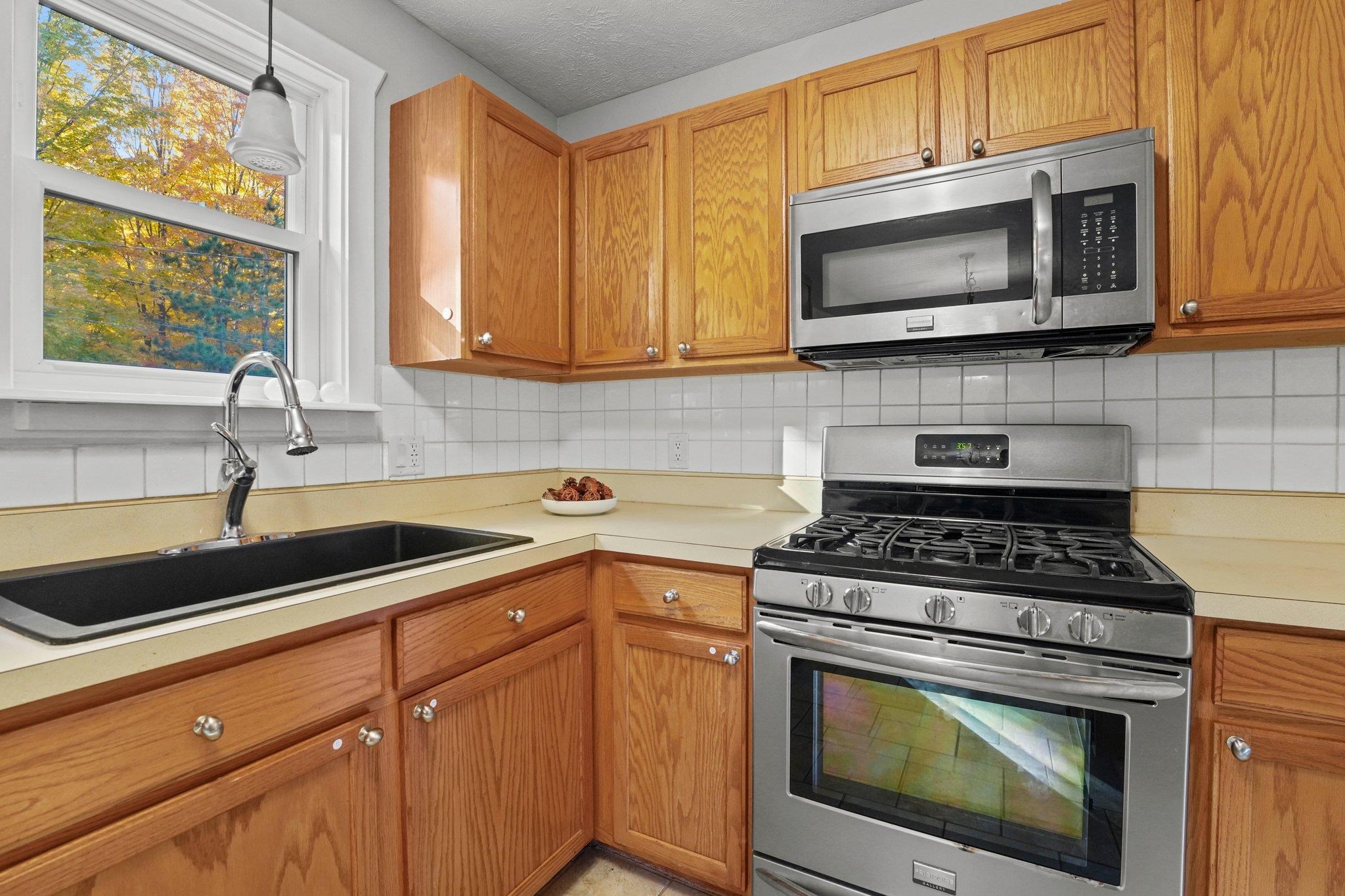 6562 Summit City Road Kingsley, MI 49649 - Photo 11 of 53