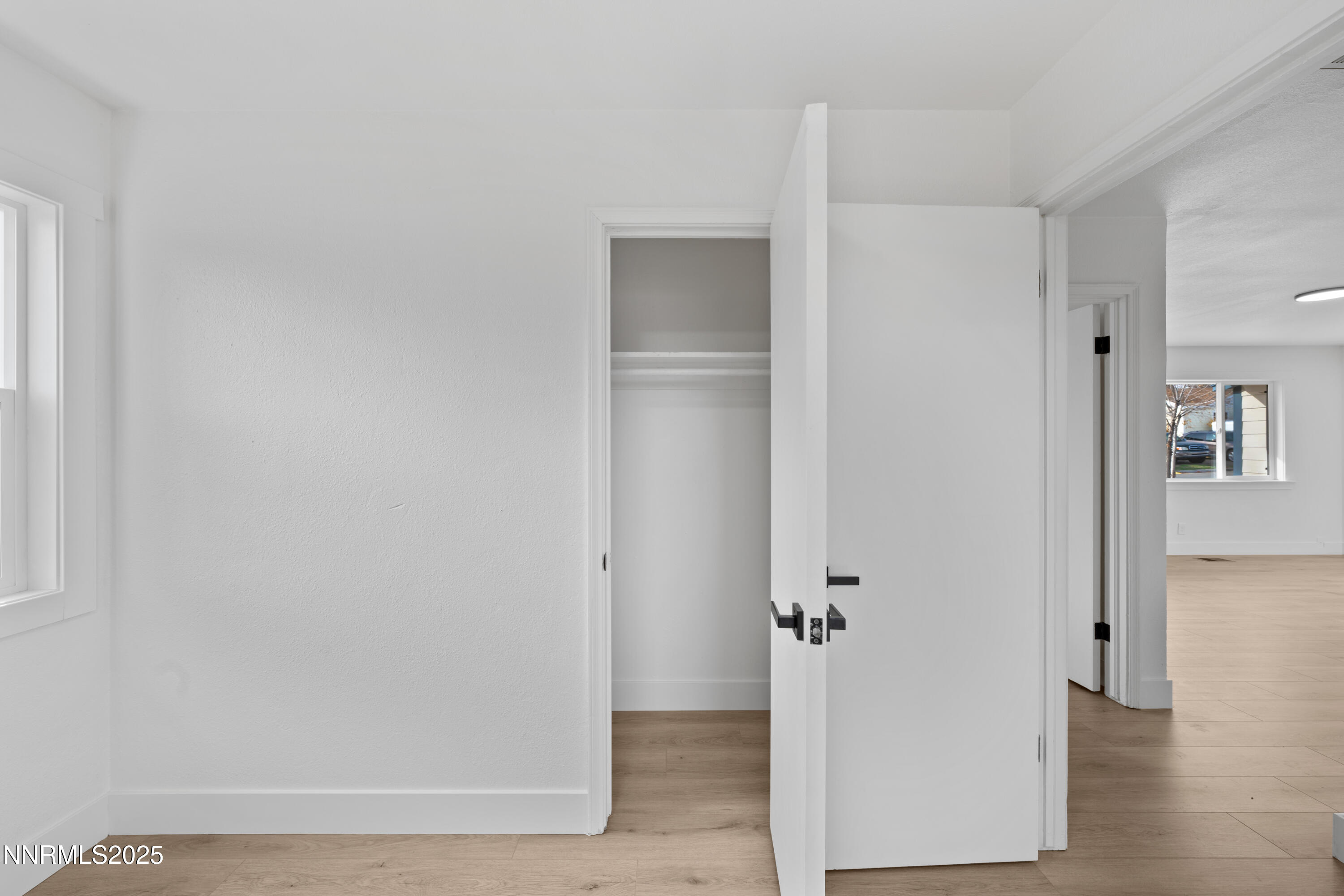 1620 Harold Drive Reno, NV 89503 - Photo 24 of 49 a view of a livingroom with wooden floor
