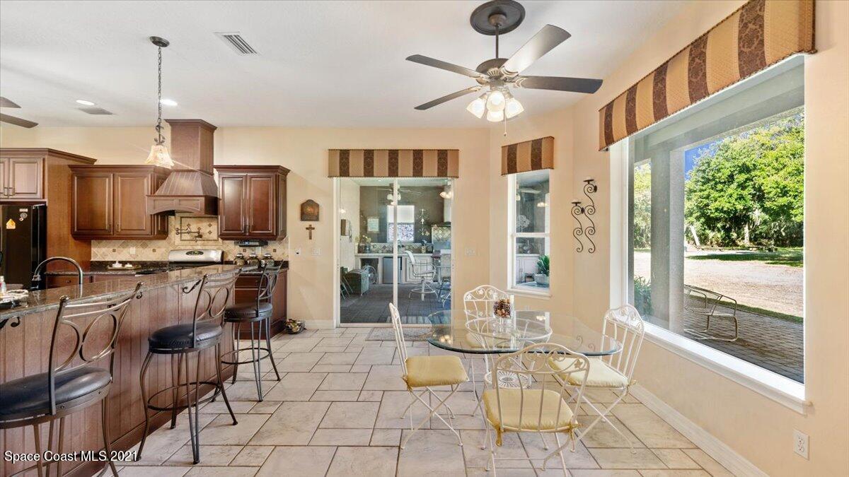3712 Glenn Road Mims, FL 32754 - Photo 13 of 51 Dining Room