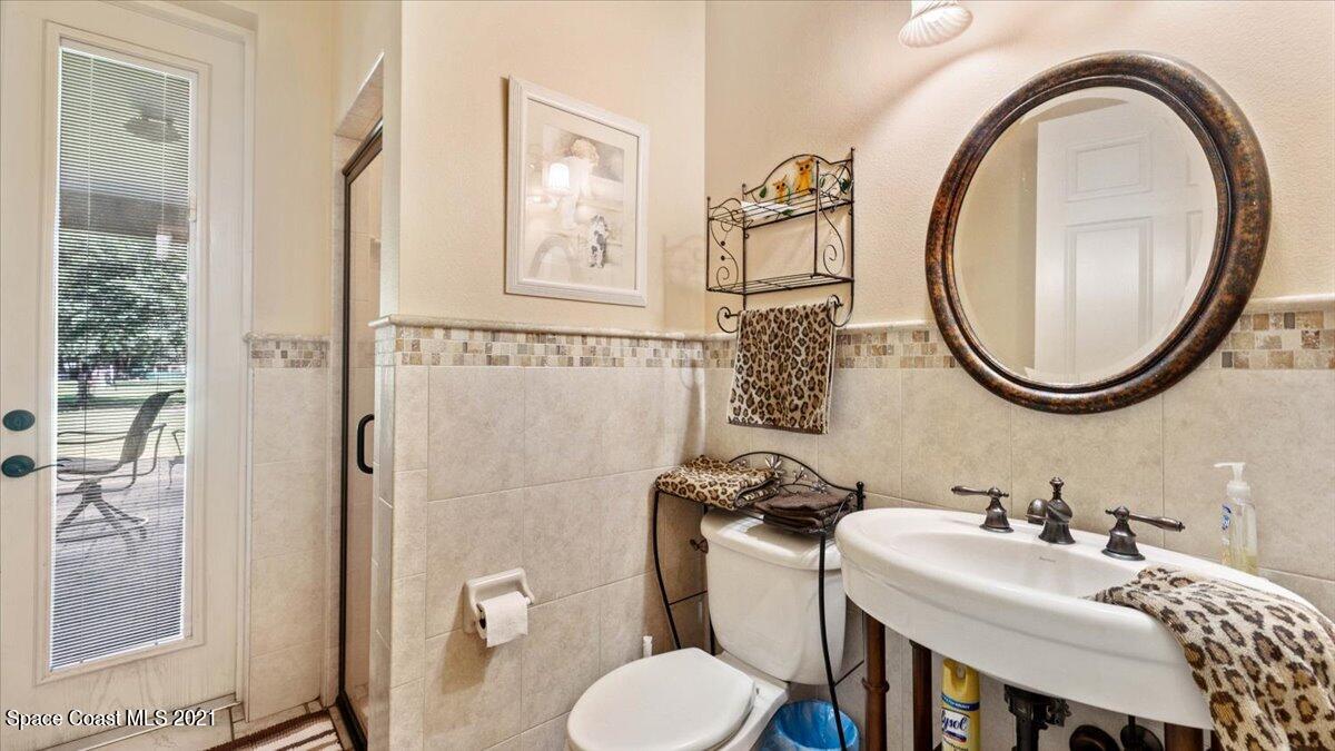 3712 Glenn Road Mims, FL 32754 - Photo 20 of 51 Bathroom 1