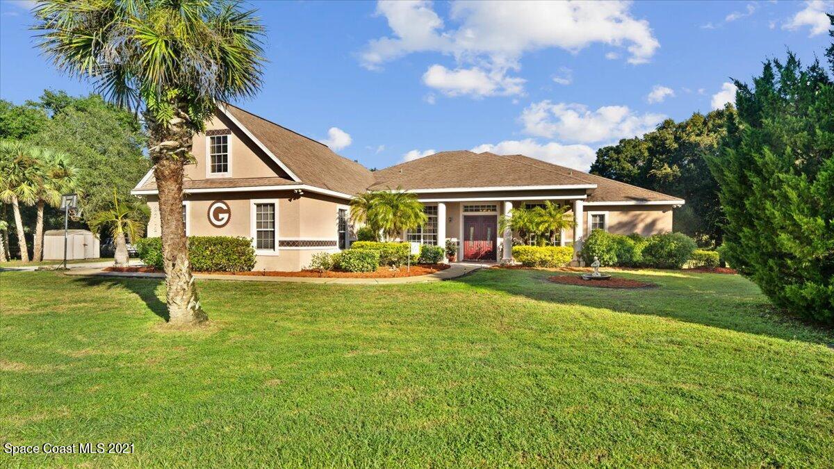3712 Glenn Road Mims, FL 32754 - Photo 3 of 51 Front Yard (3)