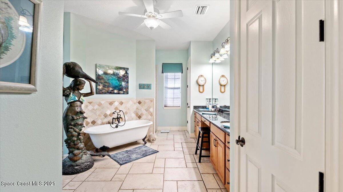 3712 Glenn Road Mims, FL 32754 - Photo 31 of 51 Master Bathroom