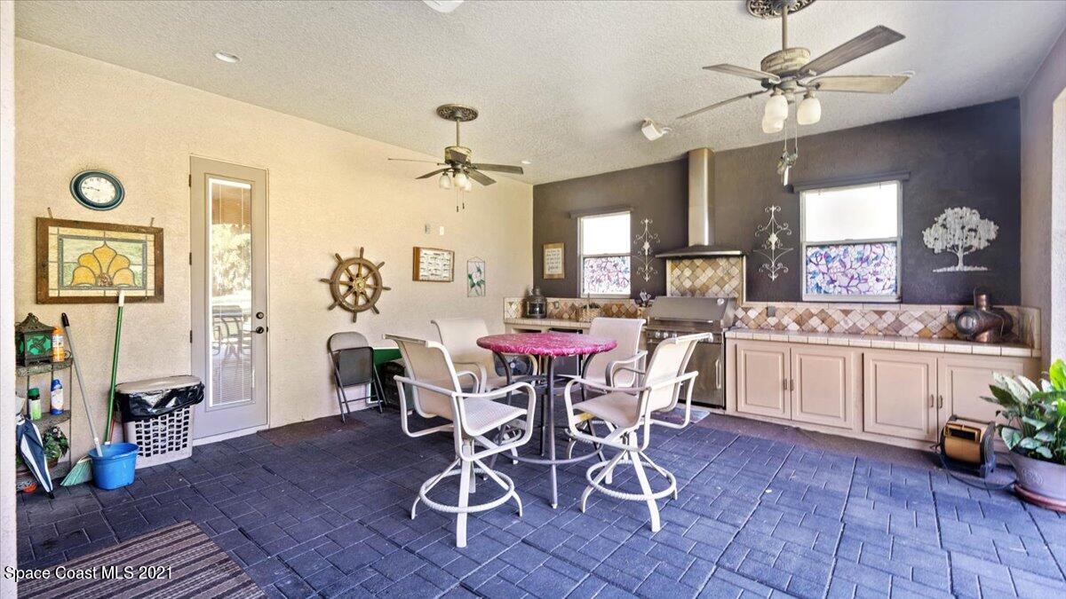 3712 Glenn Road Mims, FL 32754 - Photo 40 of 51 Lanai (4)