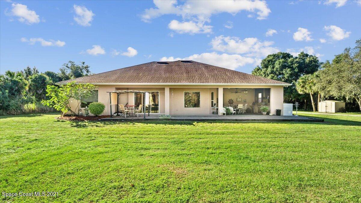 3712 Glenn Road Mims, FL 32754 - Photo 42 of 51 Backyard (2)