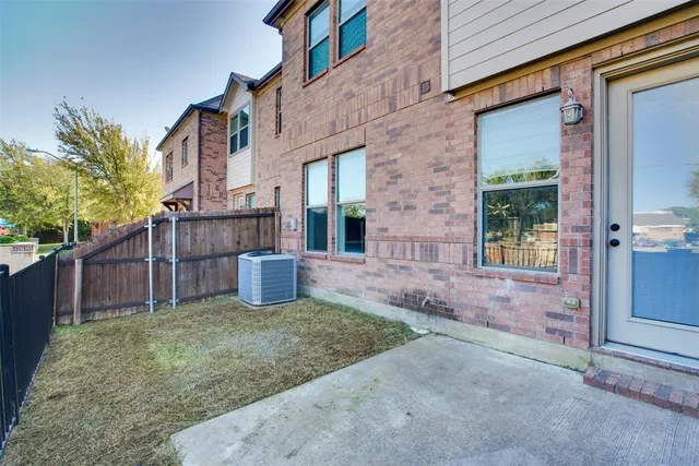 $4,200 | 641 Gray Stone Lane, Richardson, TX 75081