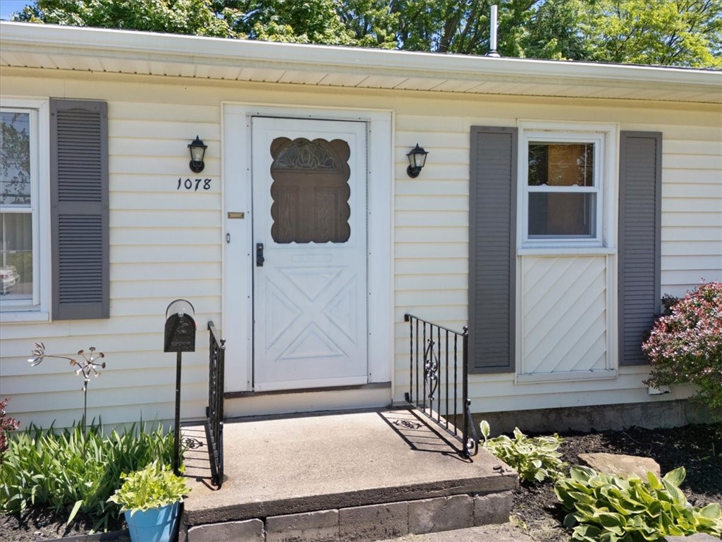 1078 5 Mile Line Road Webster, NY 14580 - Photo 7 of 49