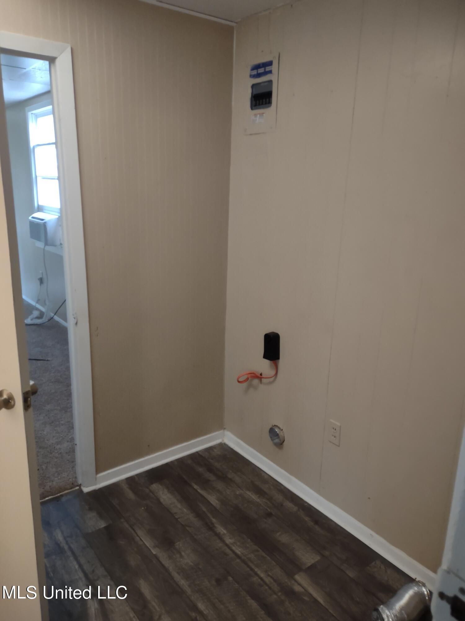 1426 50th Avenue Meridian, MS 39307 - Photo 12 of 16 12