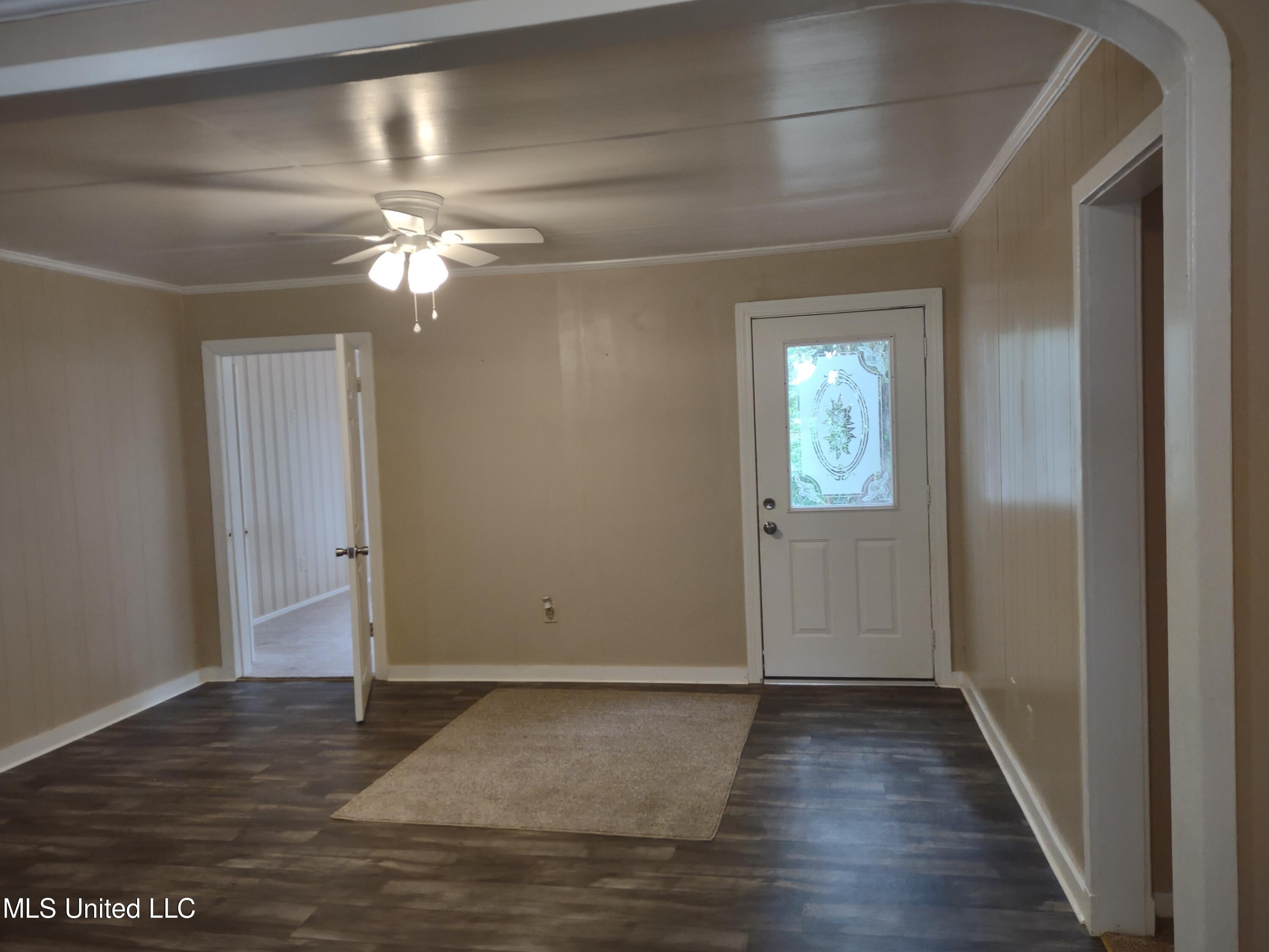 1426 50th Avenue Meridian, MS 39307 - Photo 4 of 16 2