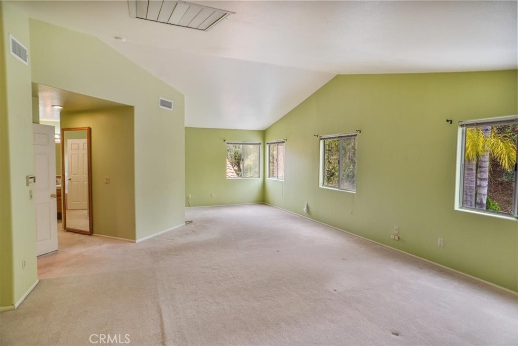 25559 Longfellow Place Stevenson Ranch, CA 91381 - Photo 14 of 30