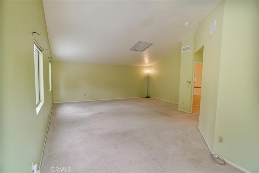 25559 Longfellow Place Stevenson Ranch, CA 91381 - Photo 15 of 30